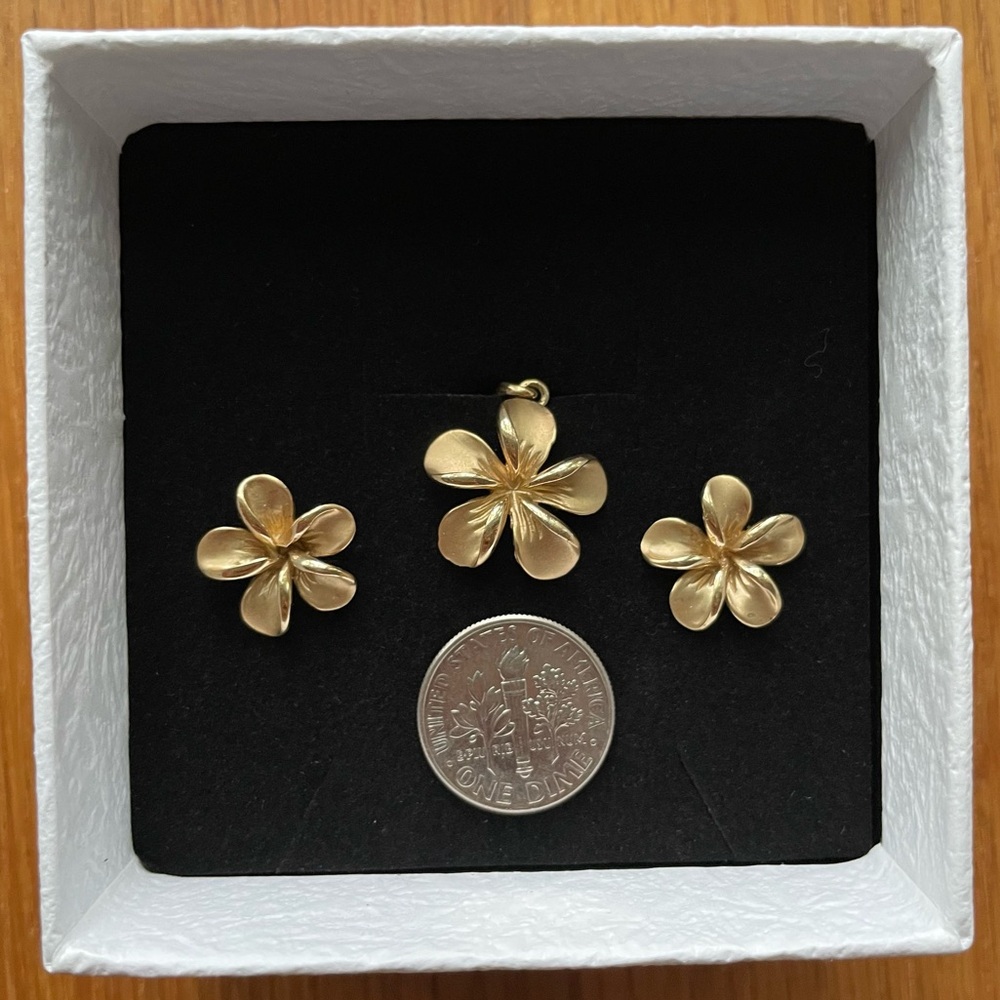 Solid Gold Plumeria Pendant and Earring Set